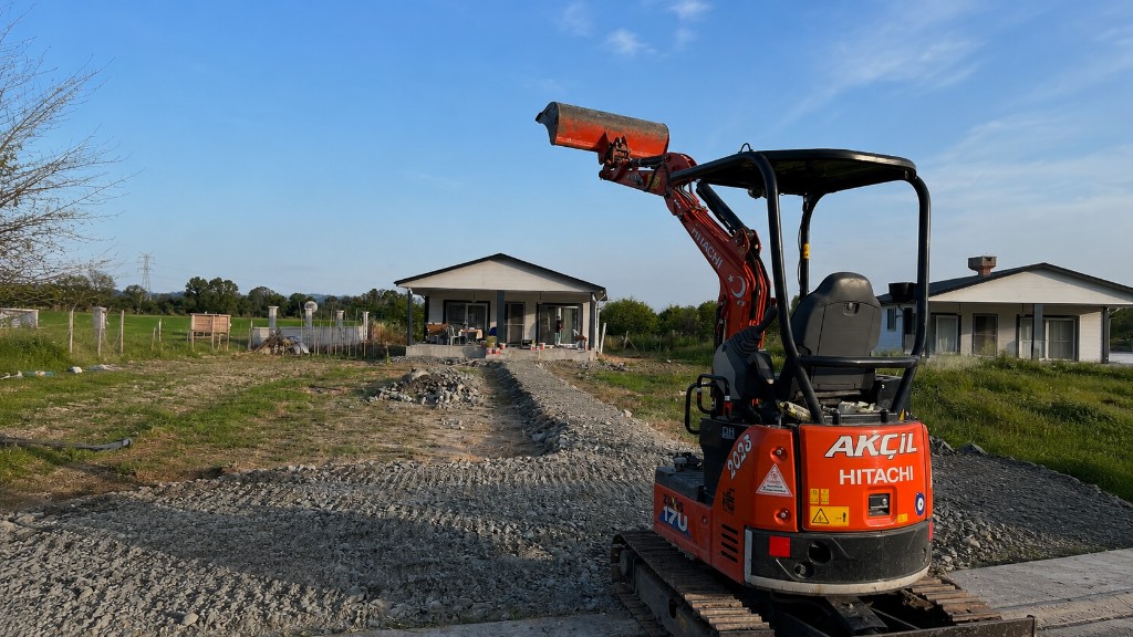 Akçil Hitachi mini kepçe saha çalışması